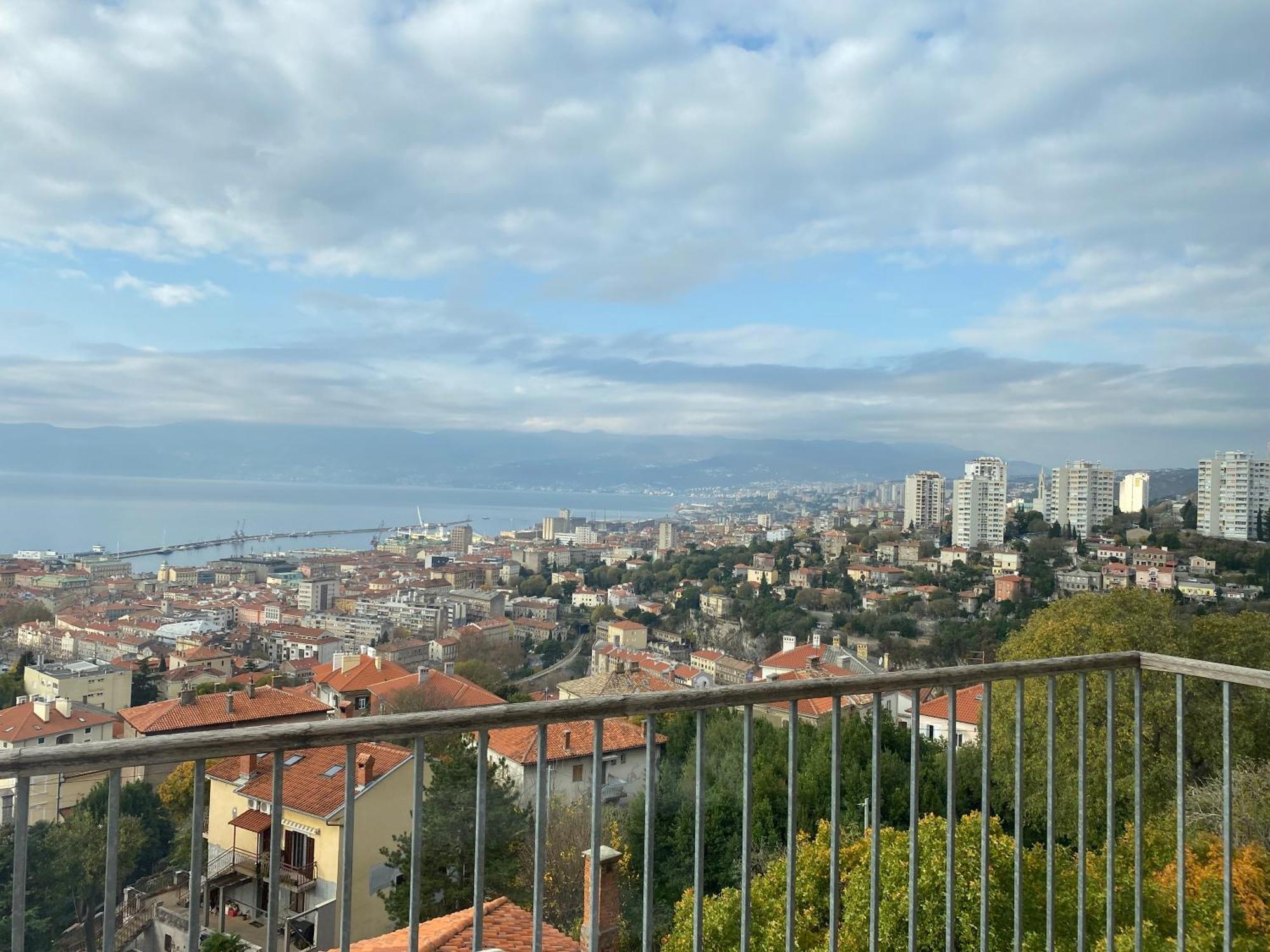 Nona'S View With Balcony Apartment Rijeka Exterior photo